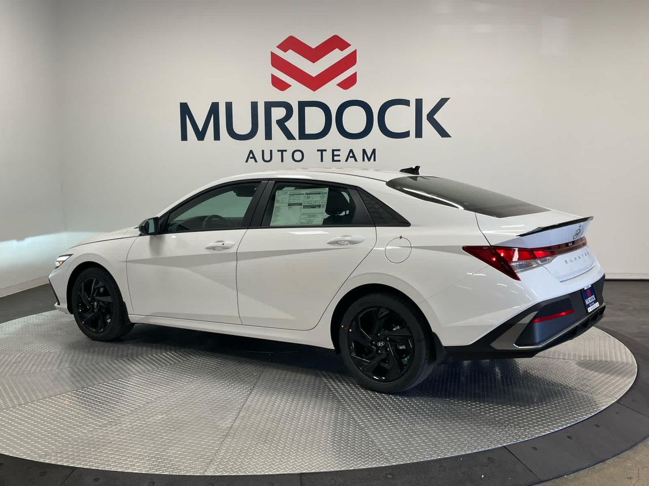 2026 Hyundai Elantra SEL Sport photo 3