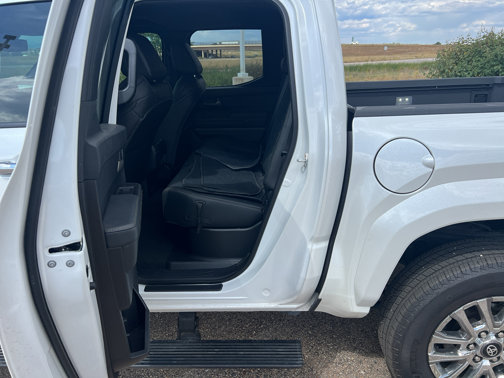 2024 Toyota Tacoma Limited photo 8
