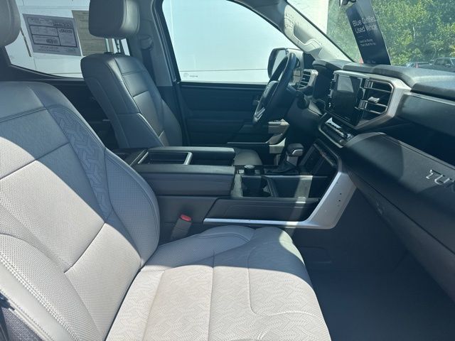 2024 Toyota Tundra SR5 photo 23