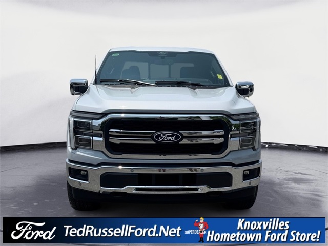 2025 Ford F-150 Lariat photo 2