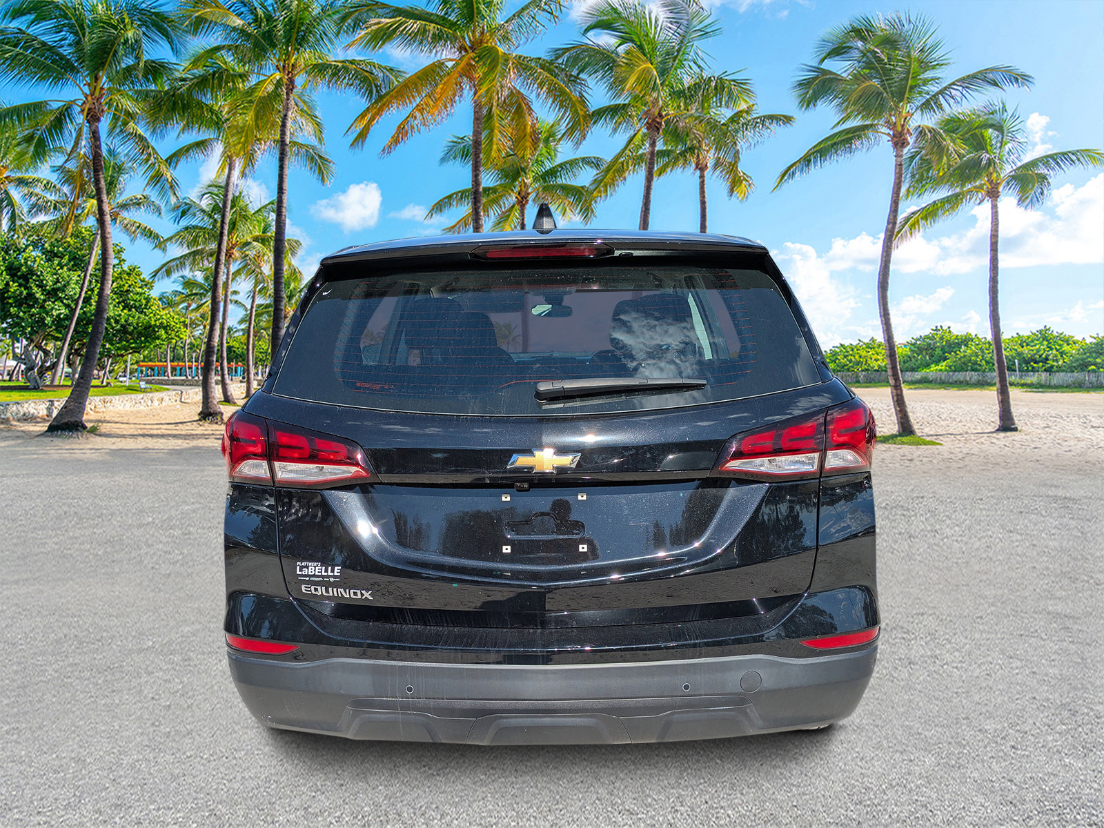 2024 Chevrolet Equinox LS photo 2