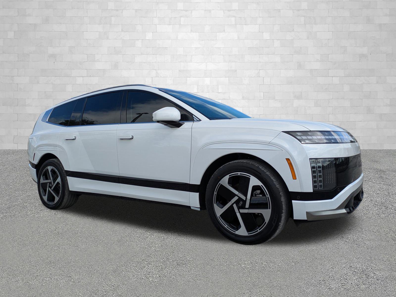 2026 Hyundai IONIQ 9 Performance Calligraphy's photo