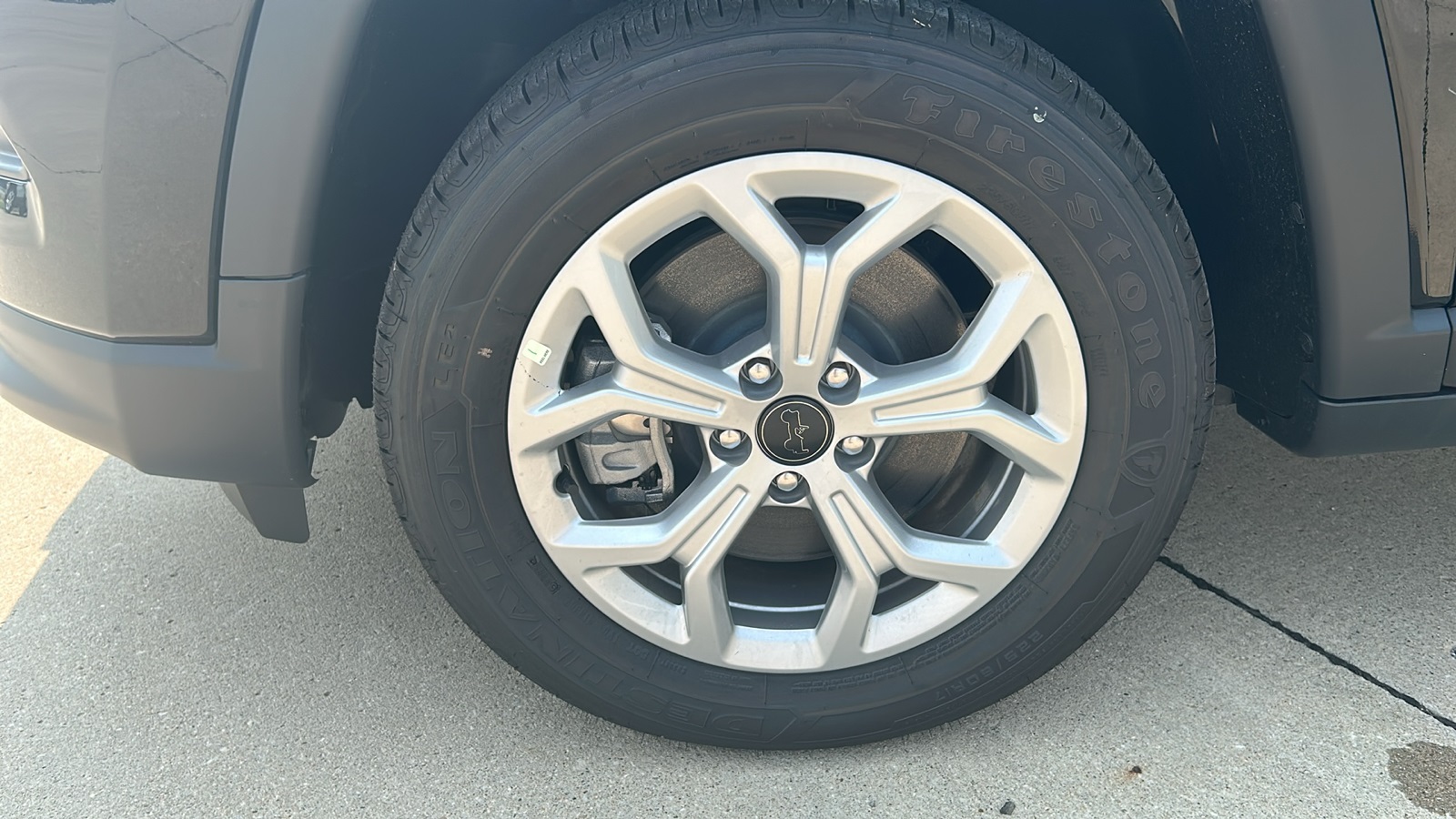 2025 Jeep Compass Latitude photo 9
