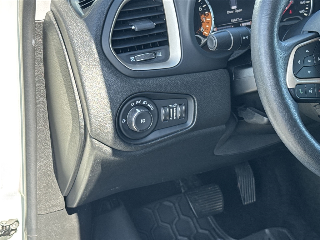 2016 Jeep Renegade Limited photo 30