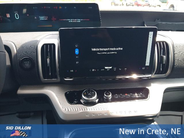2025 Ford Expedition photo 10