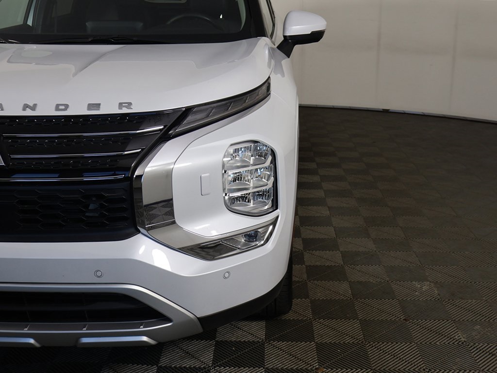 2024 Mitsubishi Outlander SE Ralliart photo 15
