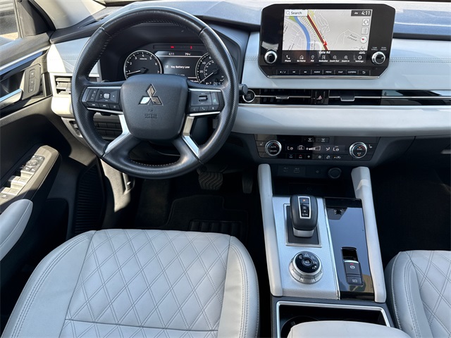 2022 Mitsubishi Outlander SEL photo 23