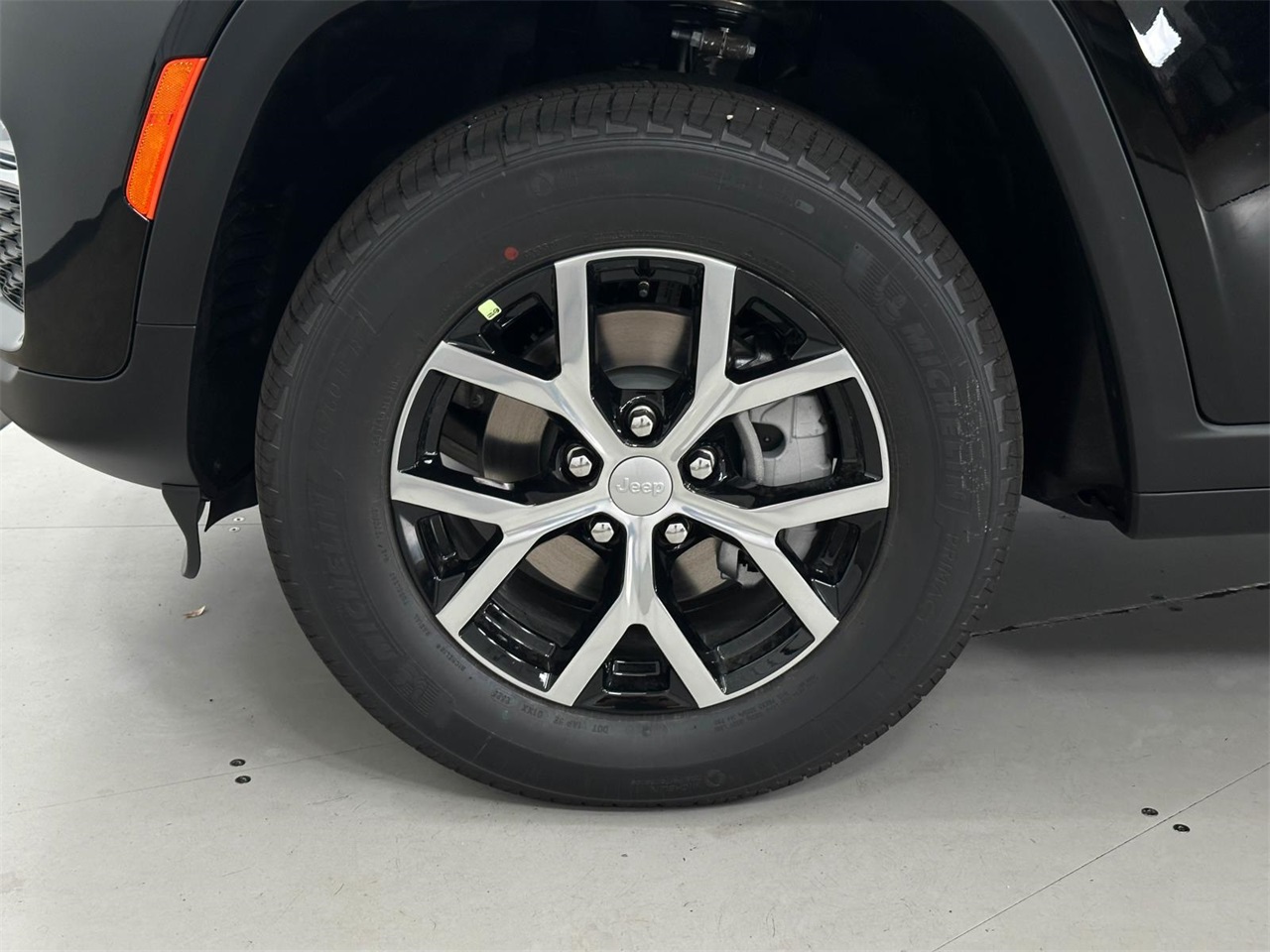 2025 Jeep Grand Cherokee Limited photo 29