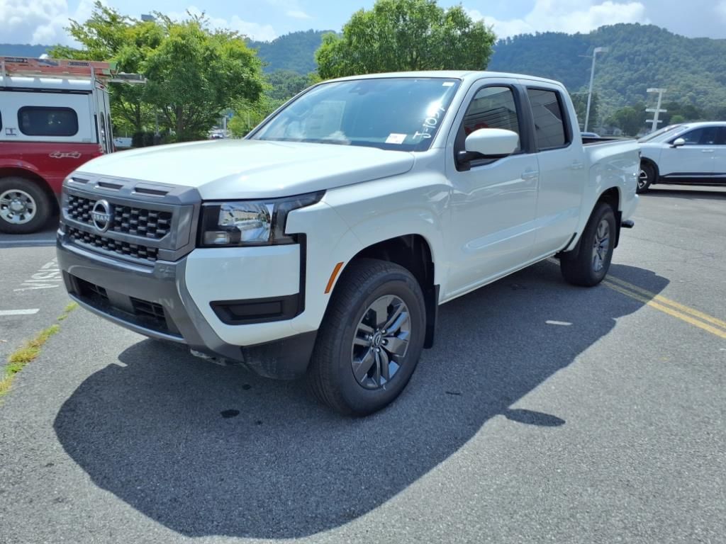 2025 Nissan Frontier Crew Cab SV photo 7