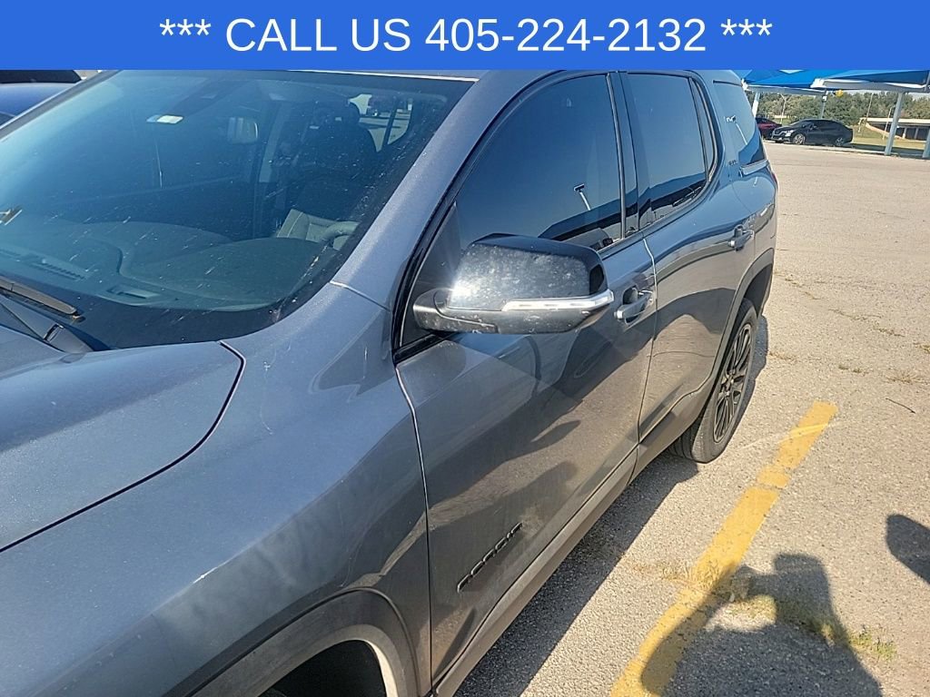 2023 Gmc Acadia SLE photo 4