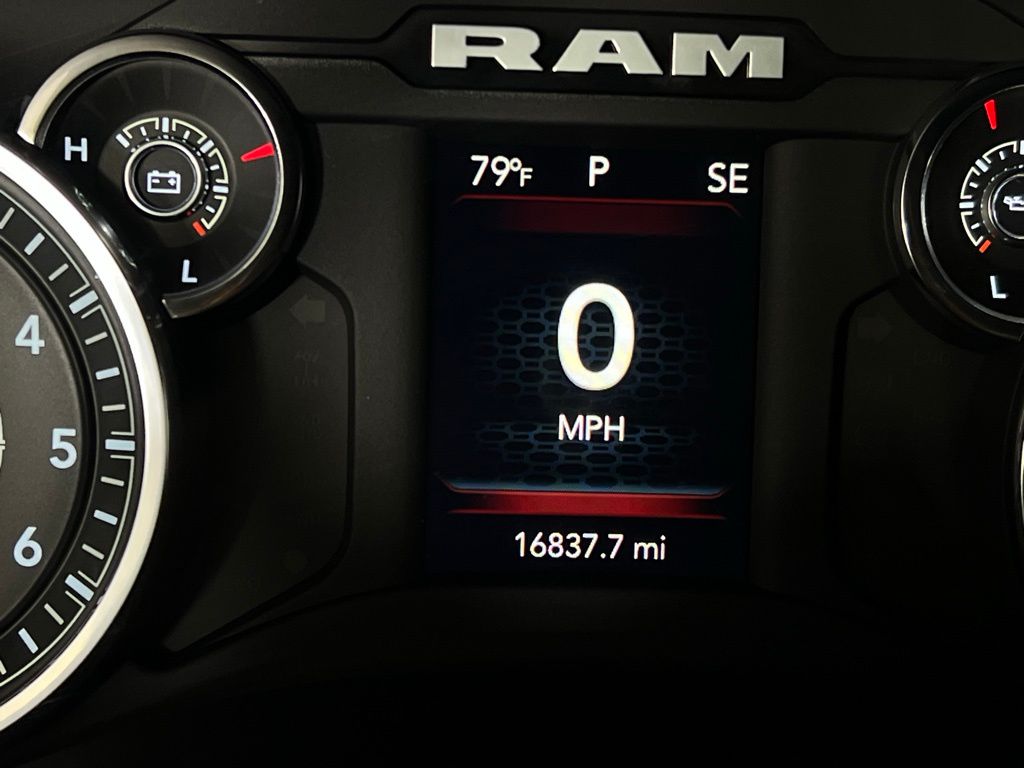 2024 Ram 2500 Big Horn photo 17