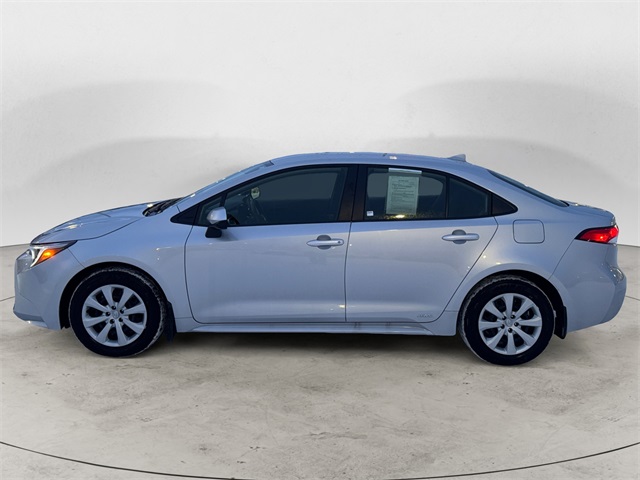 2025 Toyota Corolla Hybrid LE photo 2