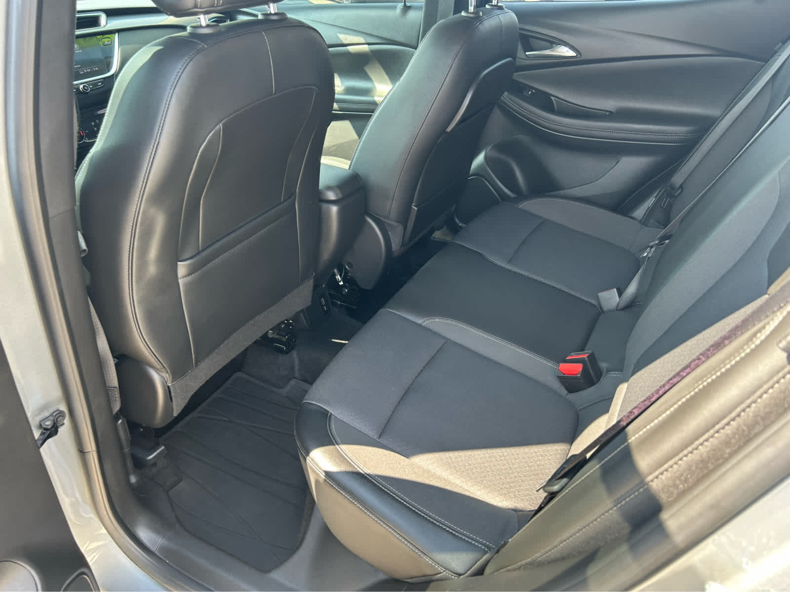 2023 Buick Encore GX Preferred photo 19