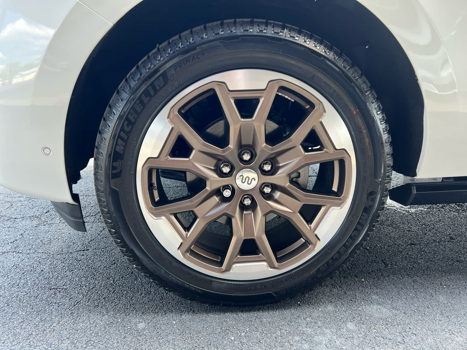 2025 Ford Expedition King Ranch MAX photo 2