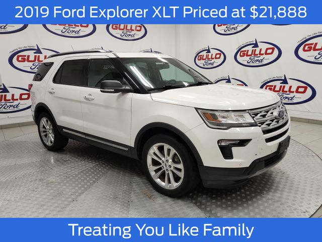 2019 Ford Explorer XLT's photo