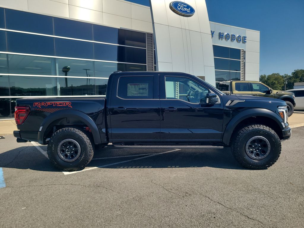 2025 Ford F-150 Raptor photo 2