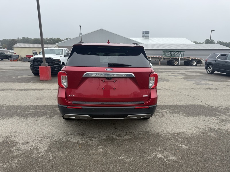 2020 Ford Explorer XLT photo 7