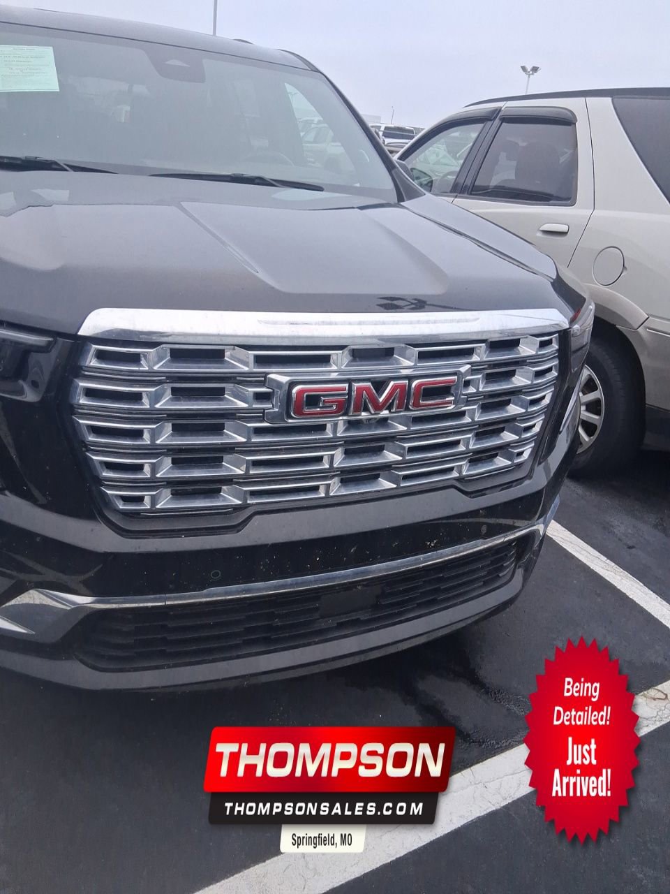 2024 GMC Acadia Denali's photo