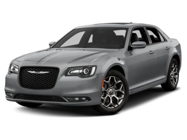2015 Chrysler 300 S's photo