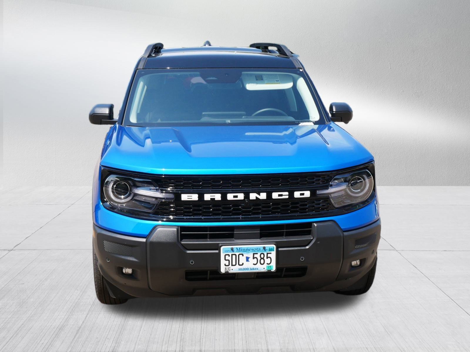 2025 Ford Bronco Sport Outer Banks photo 2