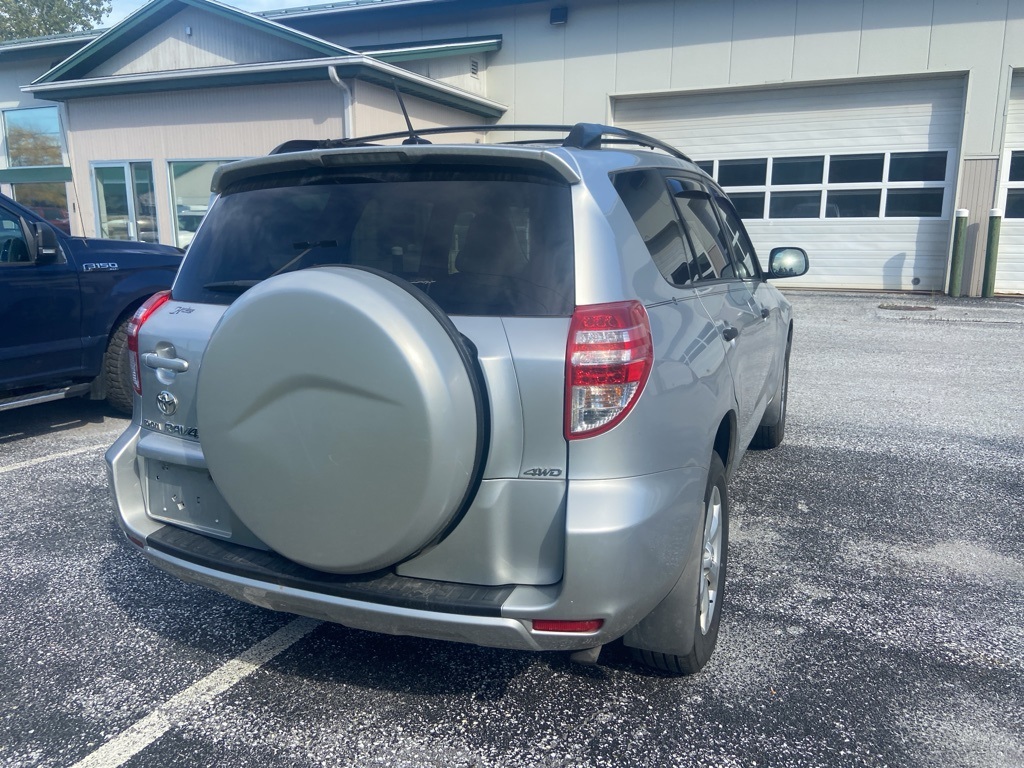 2009 Toyota RAV4 Base photo 4