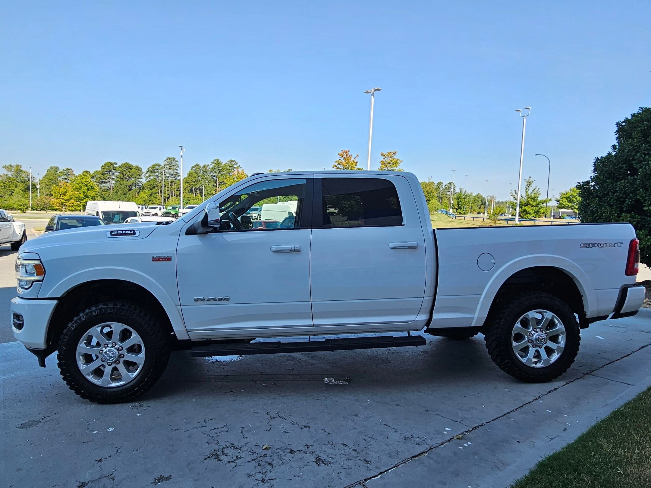 2022 Ram 2500 Laramie photo 4