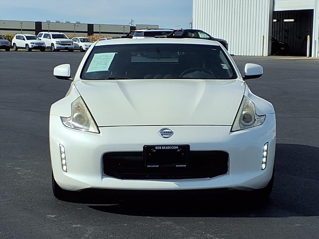 2014 Nissan 370Z Base photo 11