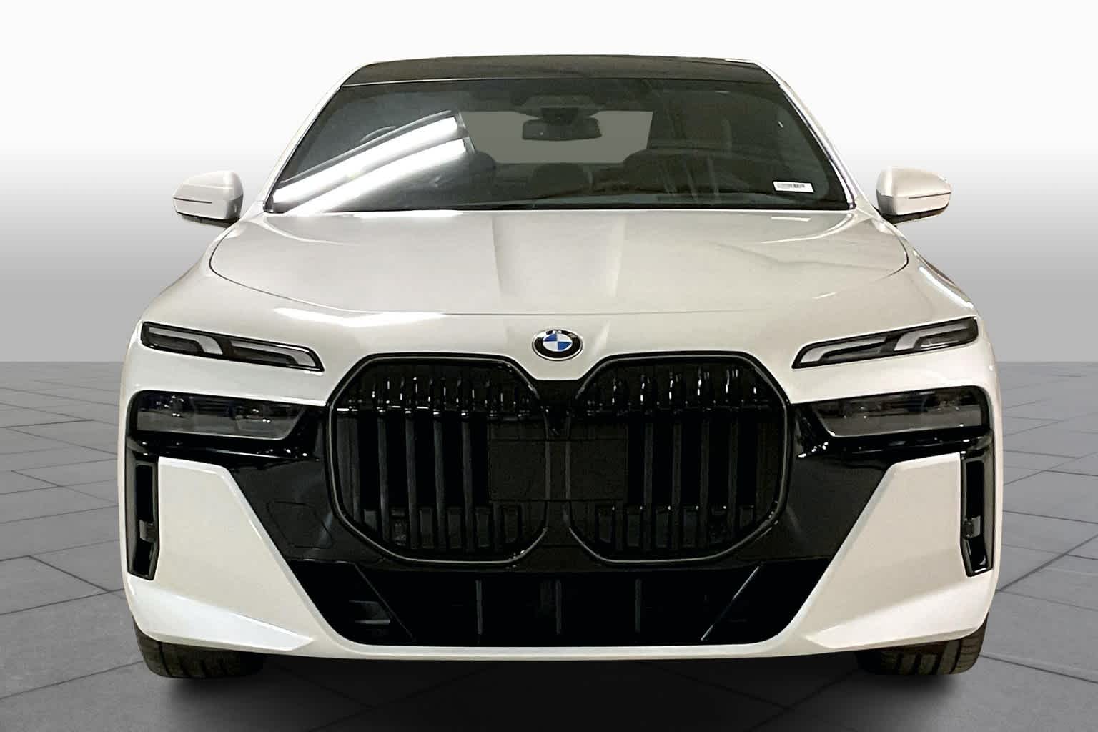 2025 Bmw 760i 760i xDrive photo 3