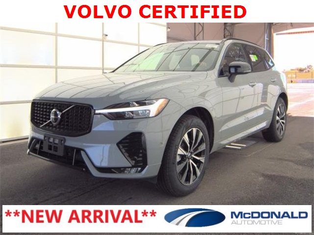 2025 Volvo XC60 Plus's photo