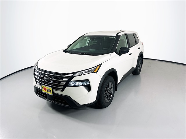 2026 Nissan Rogue S photo 4