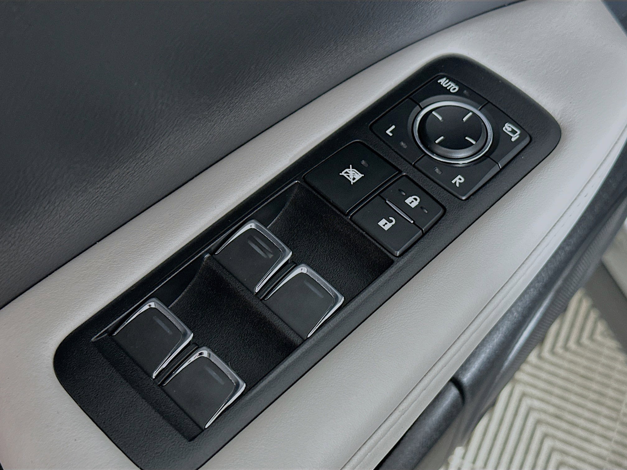 2020 Lexus RX 350 Premium photo 16
