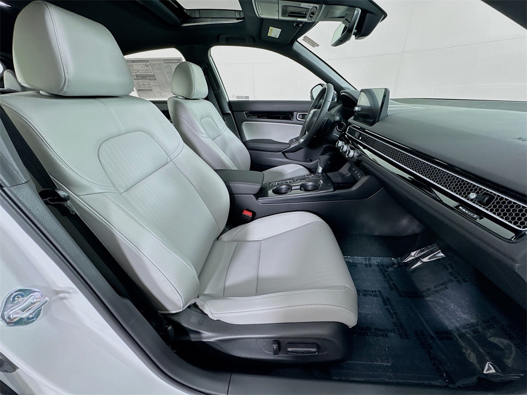 2026 Honda Civic Hybrid Sport Touring photo 10
