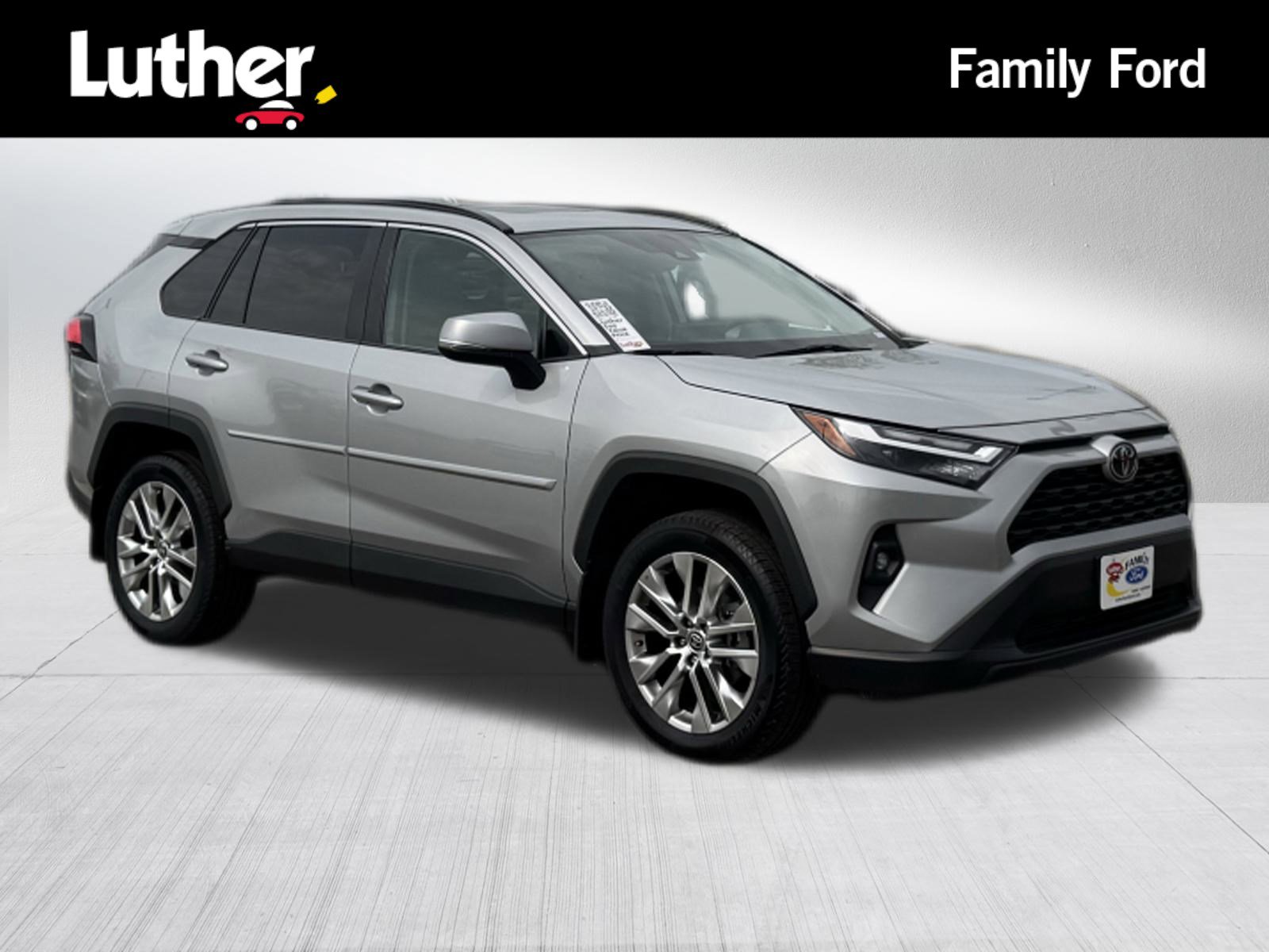 2024 Toyota RAV4 XLE Premium's photo