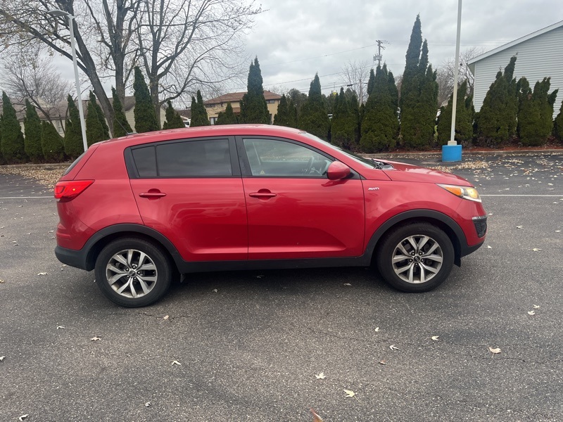 2015 Kia Sportage LX photo 2