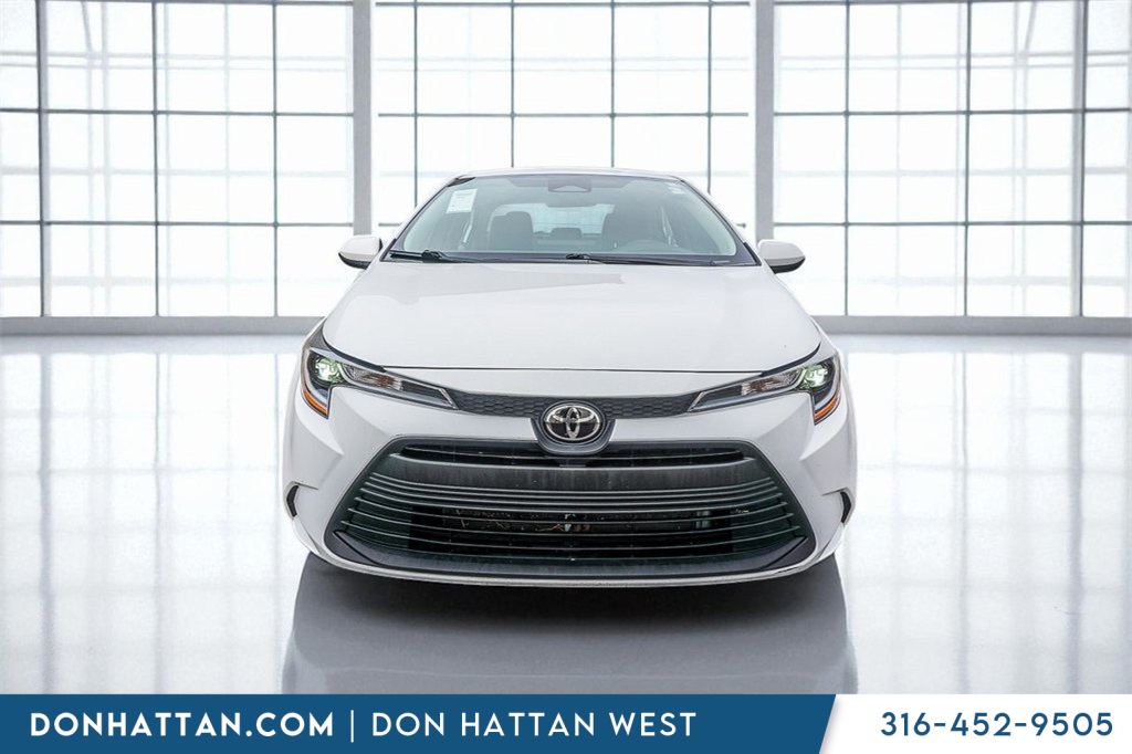 2023 Toyota Corolla LE photo 21