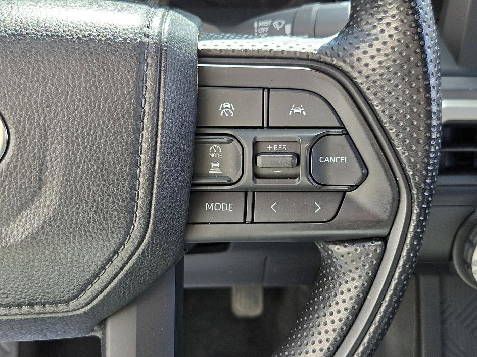 2024 Toyota Tacoma SR5 photo 24