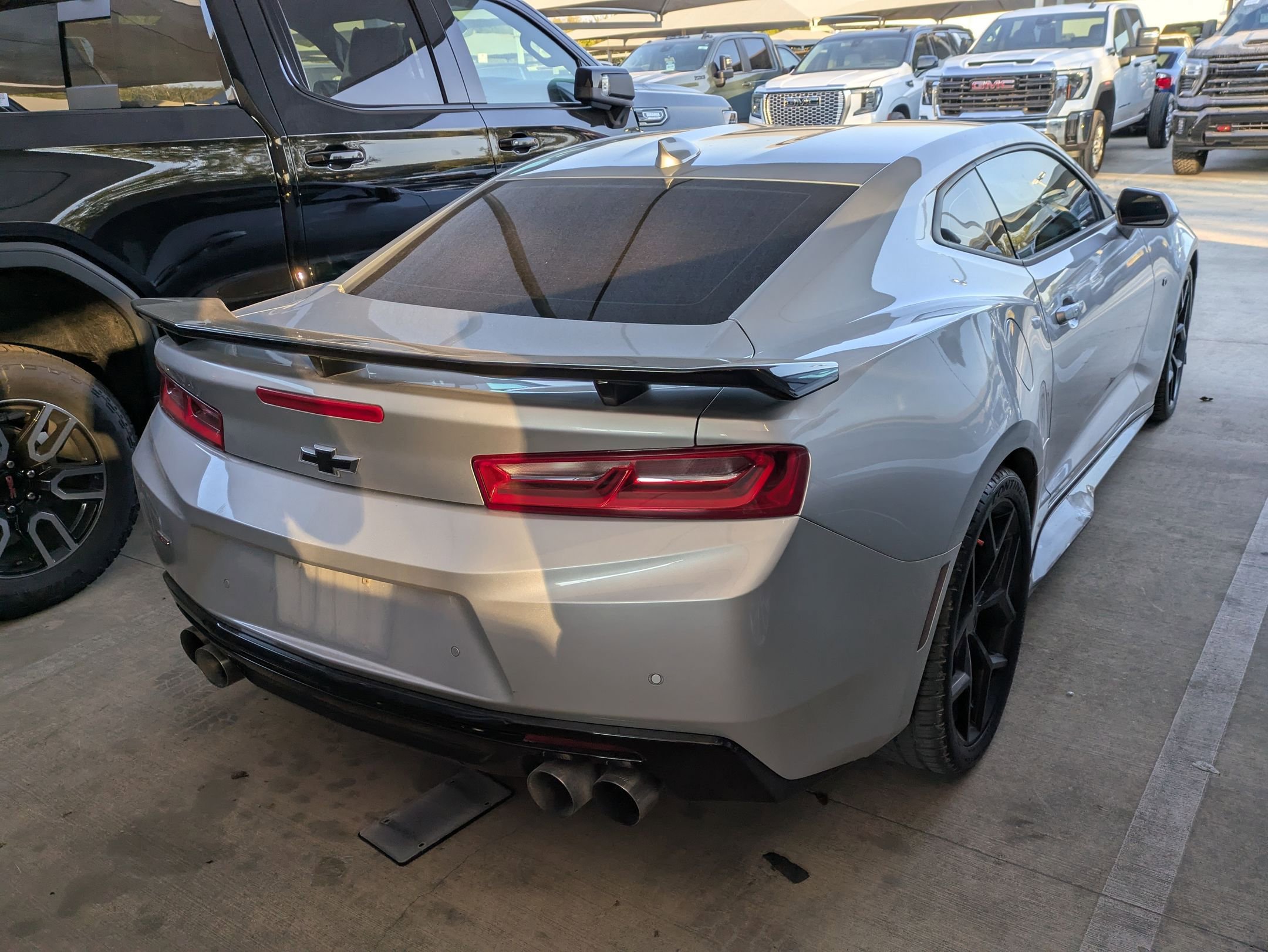 2018 Chevrolet Camaro 2LT photo 4