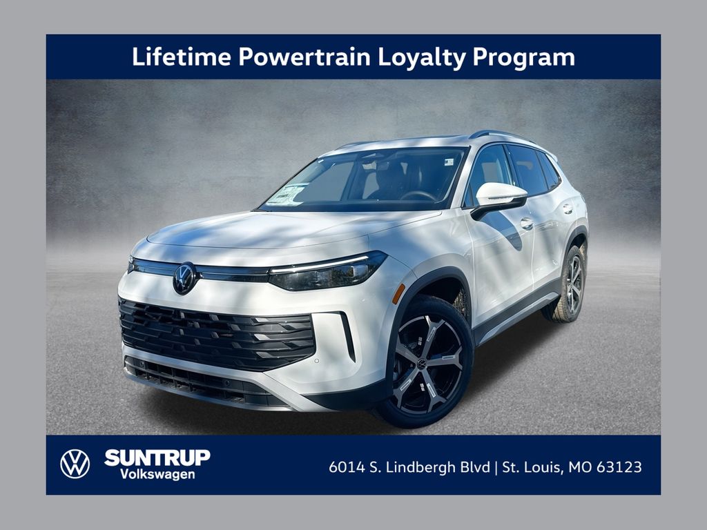 2025 Volkswagen Tiguan SE's photo