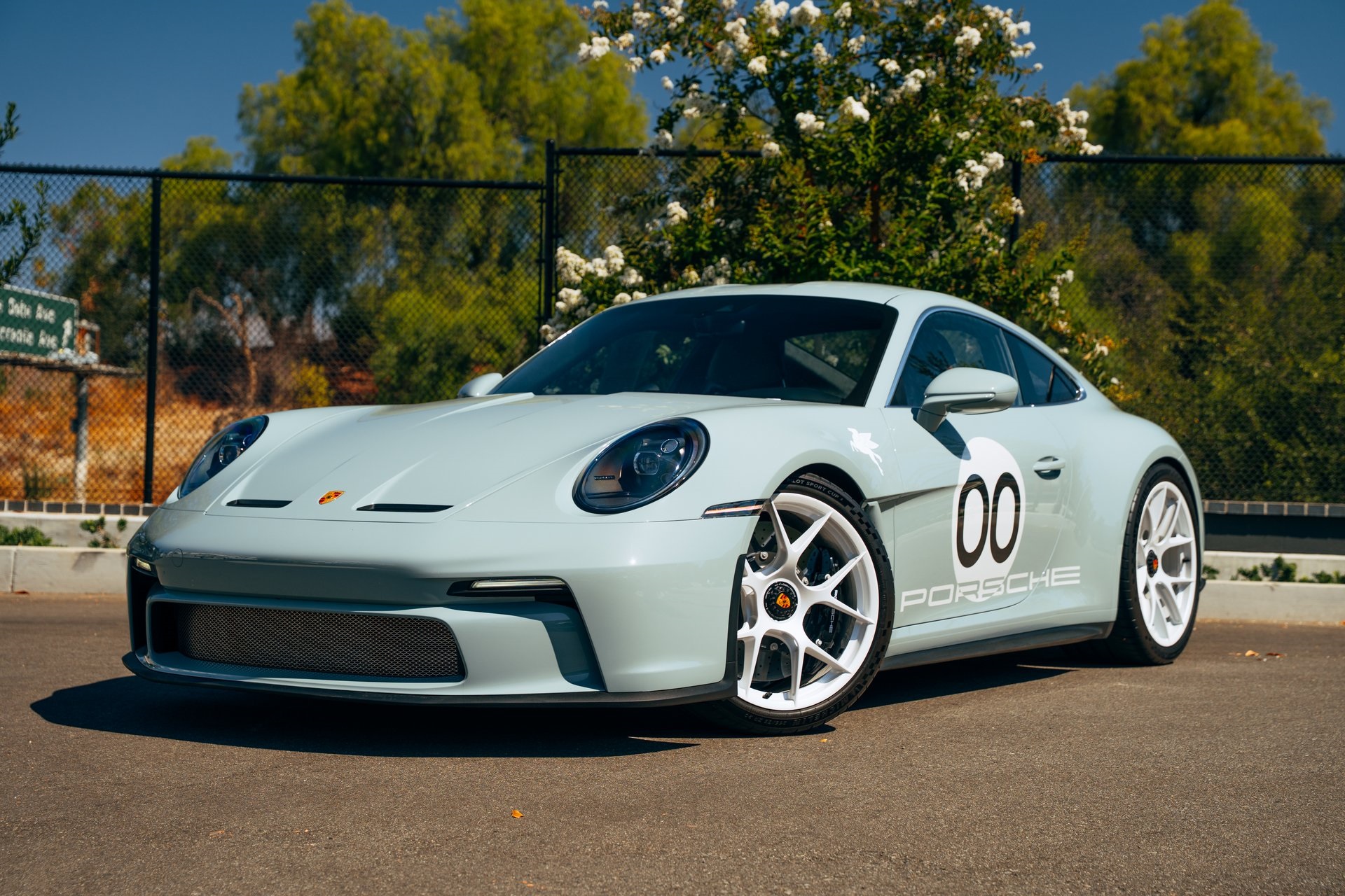 2024 Porsche 911 GT3 RS's photo