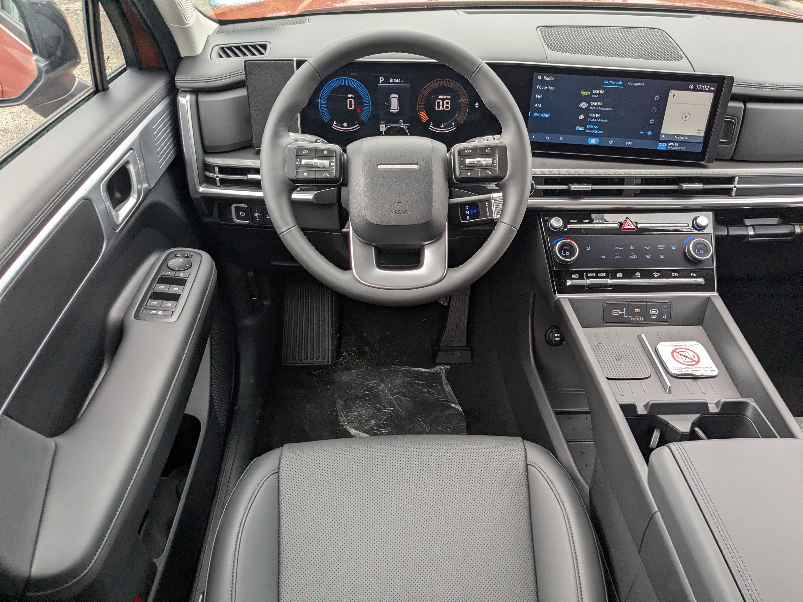 2025 Hyundai Santa Fe XRT photo 4