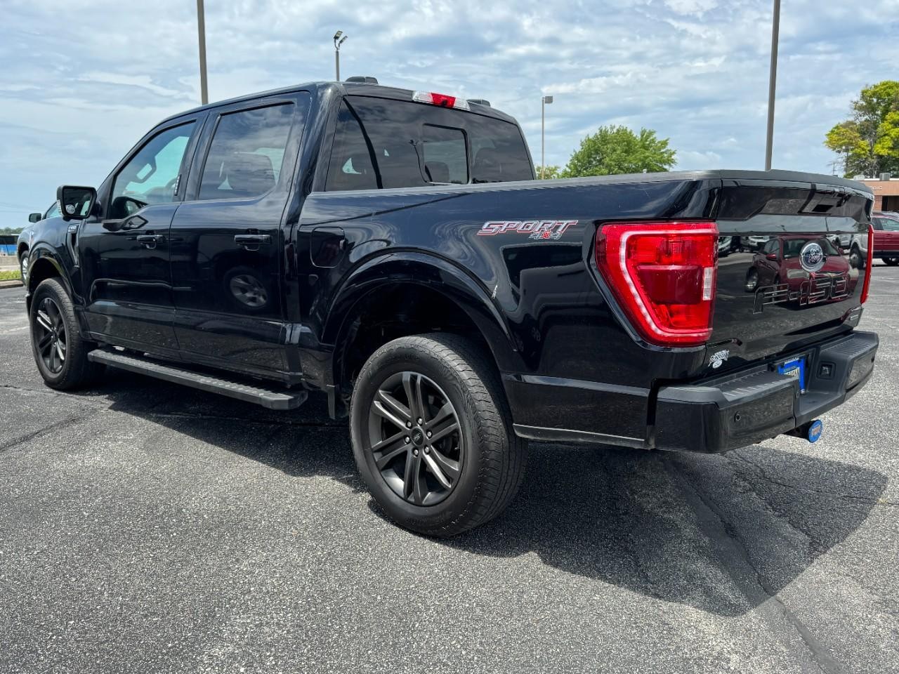 2022 Ford F-150 XLT photo 4