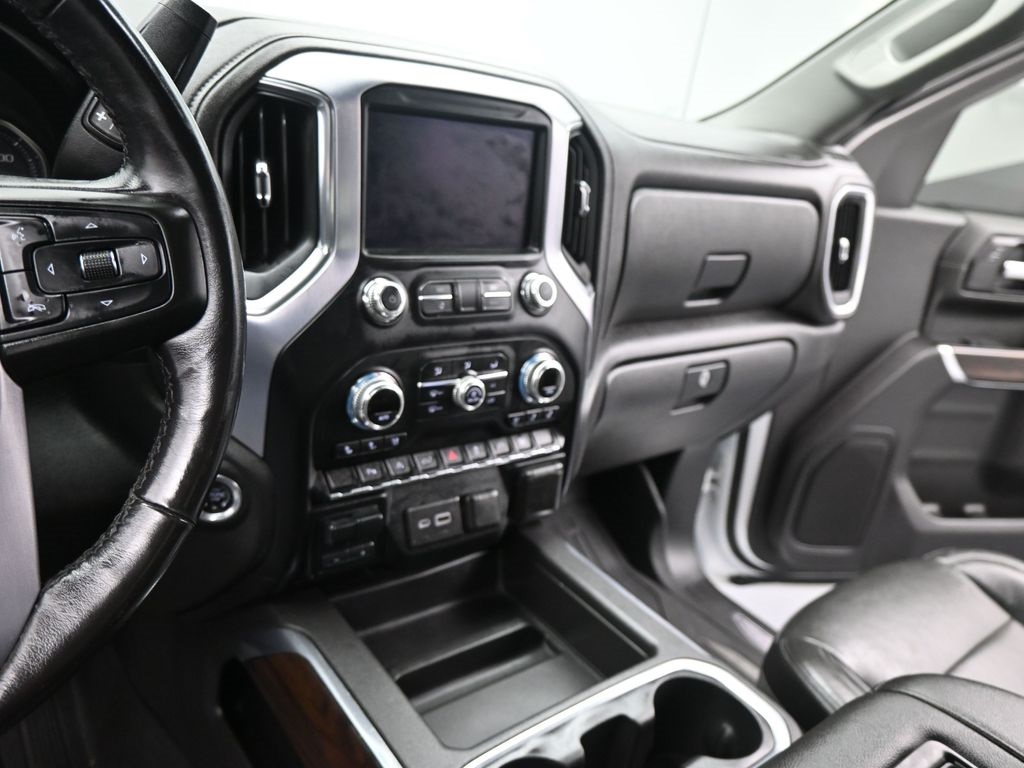 2020 Gmc Sierra 1500 SLT photo 3