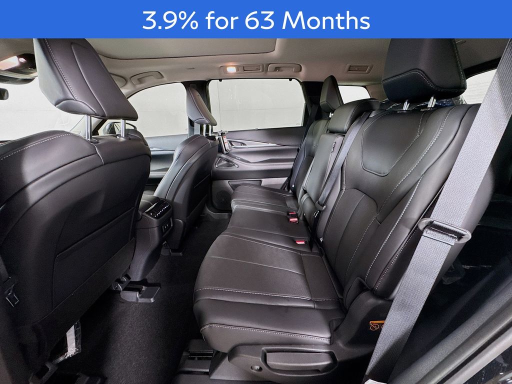 2026 Infiniti QX60 Luxe photo 27