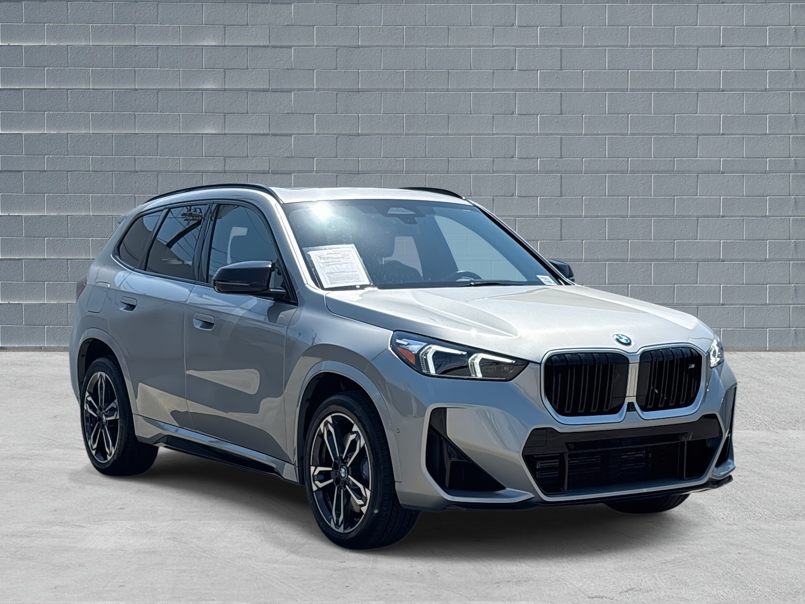 2025 BMW X1 M35i's photo