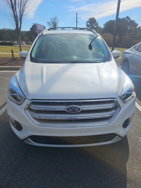 2017 Ford Escape Titanium photo 2