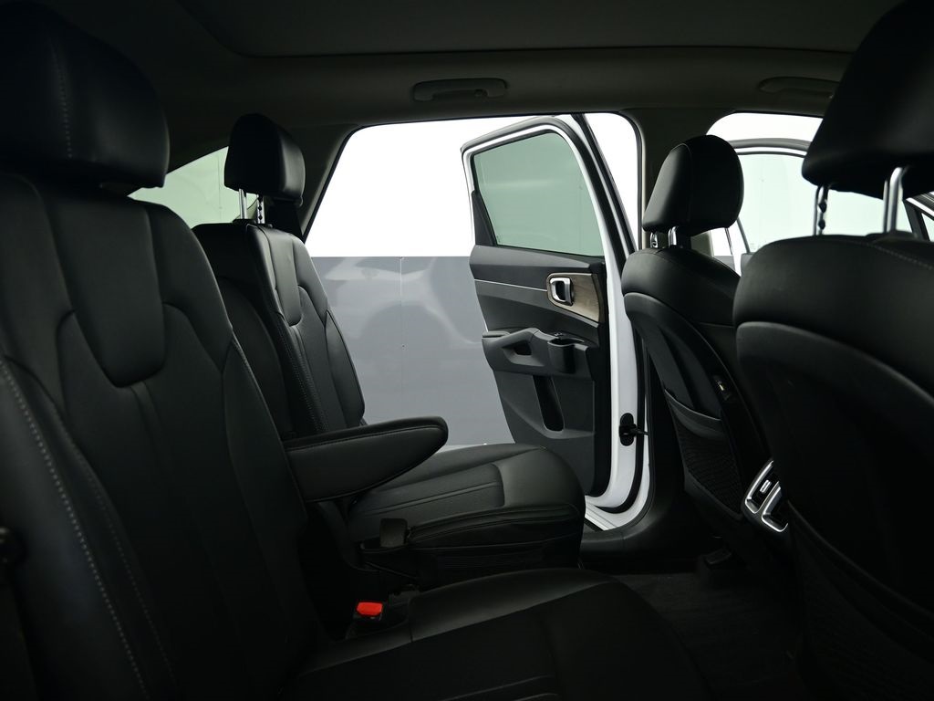 2023 Kia Sorento X-Line EX photo 17