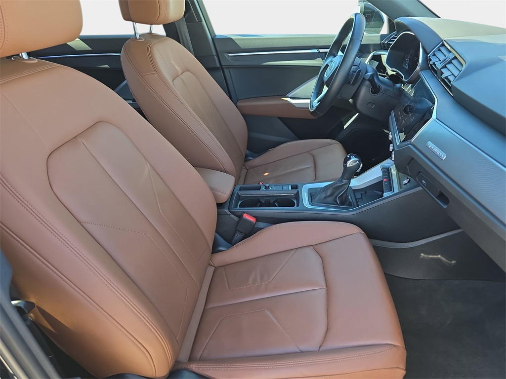 2022 Audi Q3 Premium Plus S line photo 7
