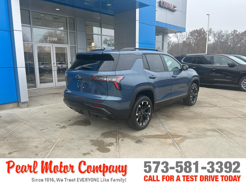 2026 Chevrolet Equinox RS photo 3