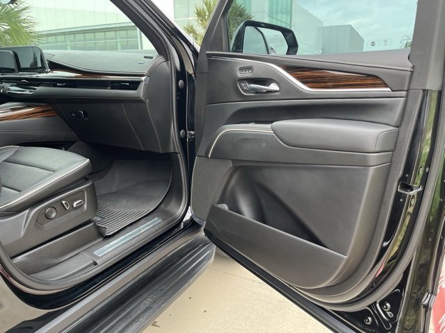 2023 Cadillac Escalade ESV Premium Luxury photo 23
