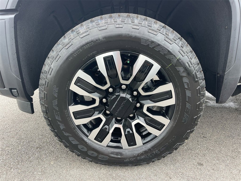 2025 Gmc Sierra 2500 HD Denali Ultimate photo 35